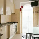 Konukevi Areeiro Urban